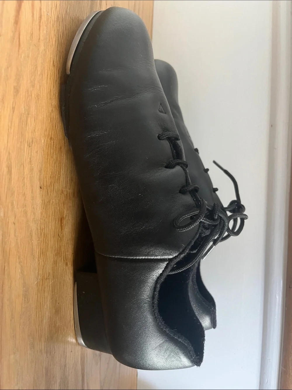 Rhythm tones Black Leather Lace-Up Oxfords